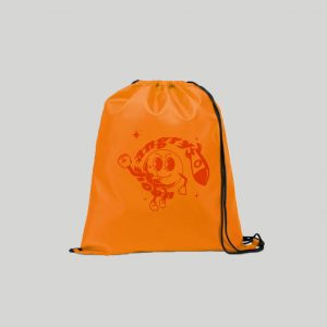personalización de sacos y complementos. estampación de textil mediante vinilo, dtf o dtg.