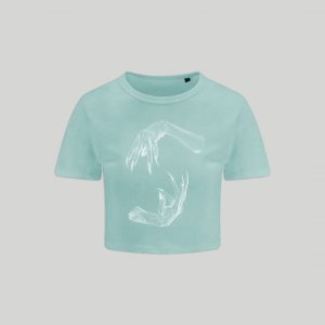 personalización de crops. estampación de textil mediante vinilo, dtf o dtg.